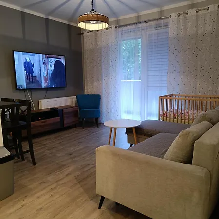 Uroczy Z Garażem Apartament