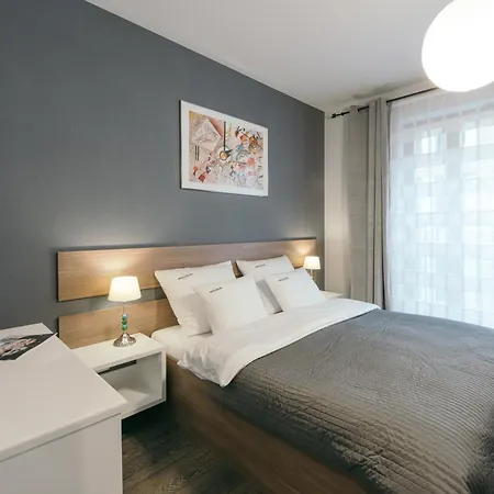 Inqse Brewery Hotel apartamentowy *