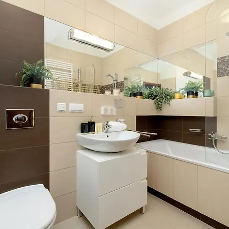 Beautiful With Free Parking In Kazimierz District By Renters Apartment