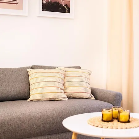 Kollataja Spacious Modern - By Upstairs Апартаменты