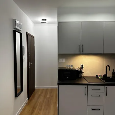 Apartament Skwerowa Nest *