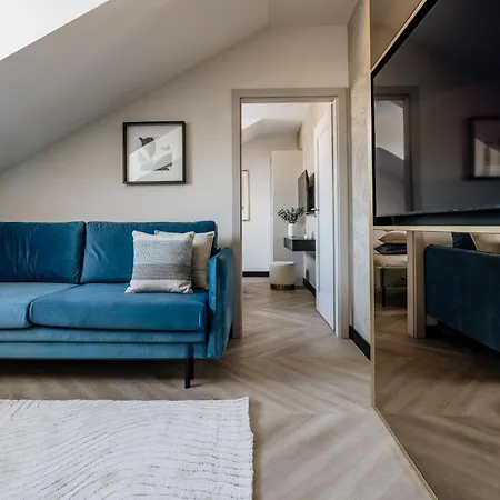 Aparthotel Millou - Loftaffair Collection