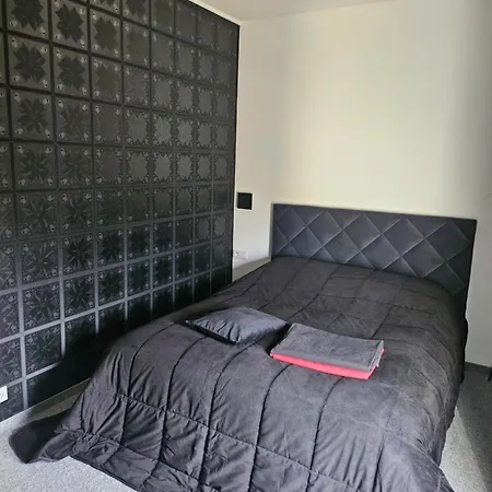 Luksusowy 60 M Z Jacuzzi Oraz Z Ogrodkiem Na Dachu Na Wylacznosc ! Apartment Krakow