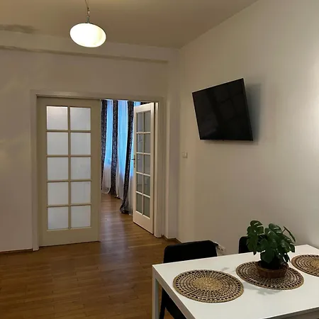 Golden With Lift - Old Town Apartament Kraków