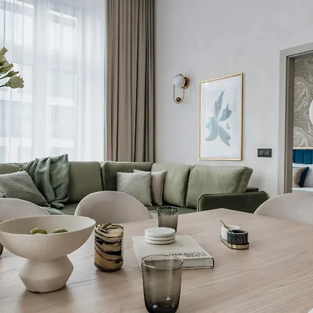 Aparthotel Millou - Loftaffair Collection *