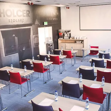 Hotel Ibis Stare 3*