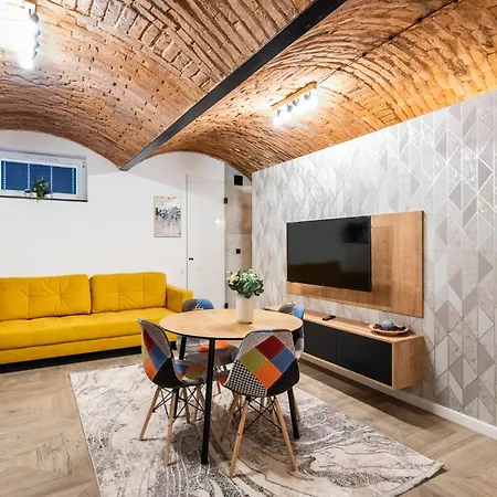 The Hidden Nook Apartment *