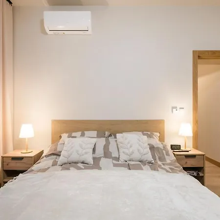 Apartment D21 Cozy Old Town Kazimierz 50m2 Krakow