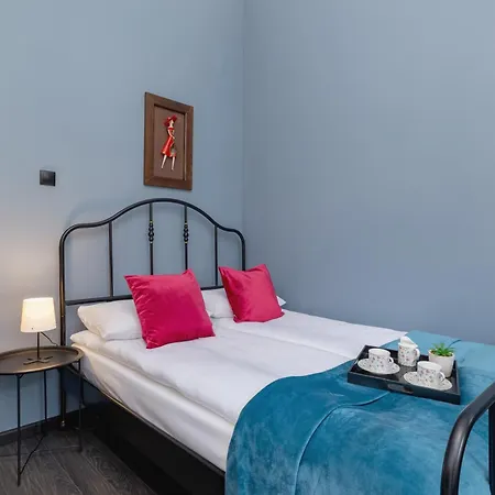 Z Balkonem Blisko Starego Miasta By Renters Krakow
