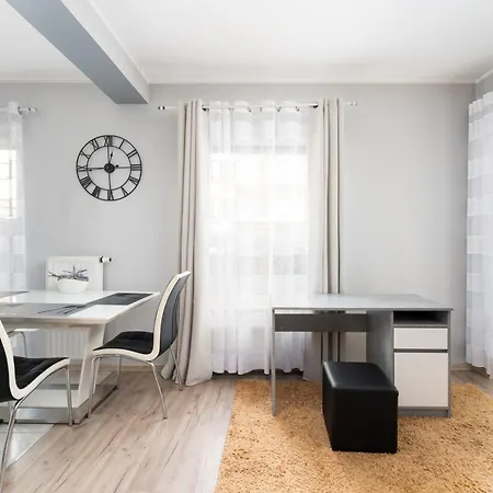 Tauron Arena Chic Apartment *
