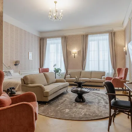 Otel Unicus Palace Old Town - Destigo 5*