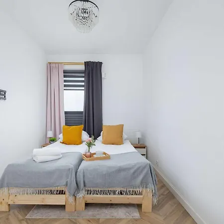 Lejlighed Modern And Bright With Air Conditioning & Parking By Renters Kraków