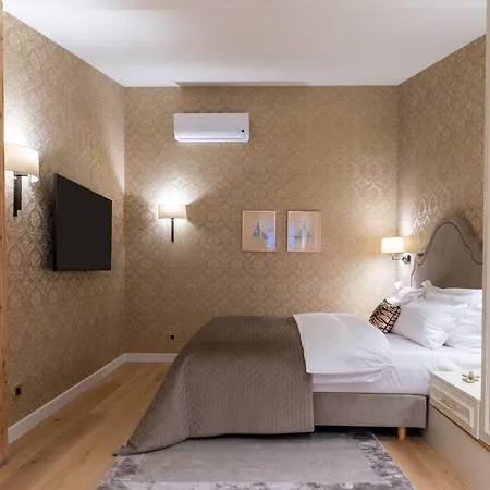 Unicus Palace Old Town - Destigo Krakow