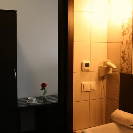Hotel Junior 2