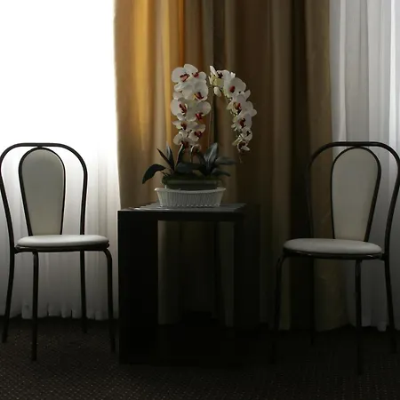 Hotel Junior 2