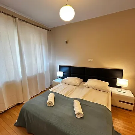 Apartament Golden With Lift - Old Town