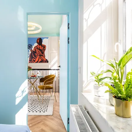 Old Town Air Conditioning Stylish Free Parking Apartment