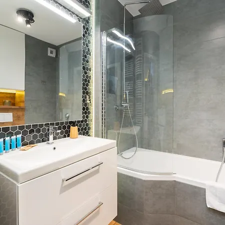 Nowe Czyzyny Deluxe Apartment