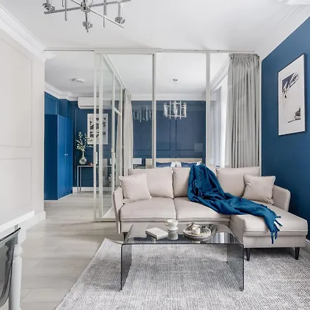 Aparthotel District17 - Loftaffair Collection 3*