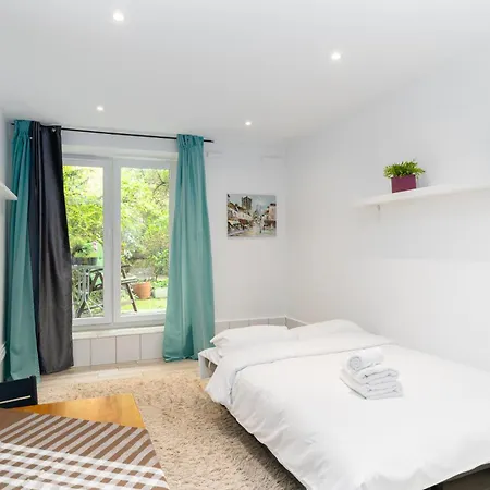 Park Krakowski Homely With Garden Appartement