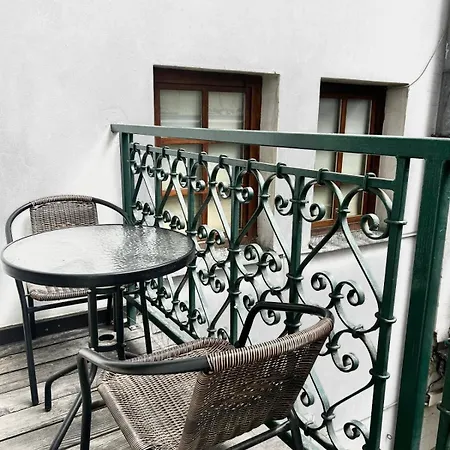 Florianska Gate Luxury Apartahotel