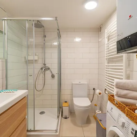 Kazimierz - Location, Entresol - By Rentujemy Apartamento