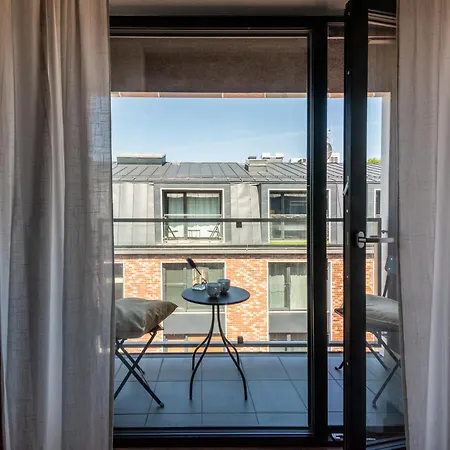 Ironique Apartamento