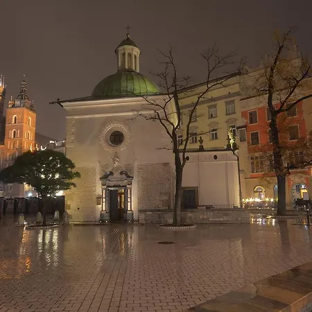 Toop - Near Market Square Krakow