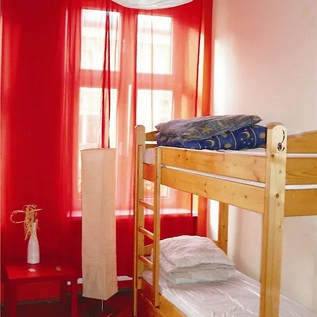 Tutti Frutti Hostel *
