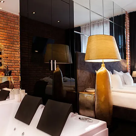 Betmanowska Main Square Adults Only Hotel