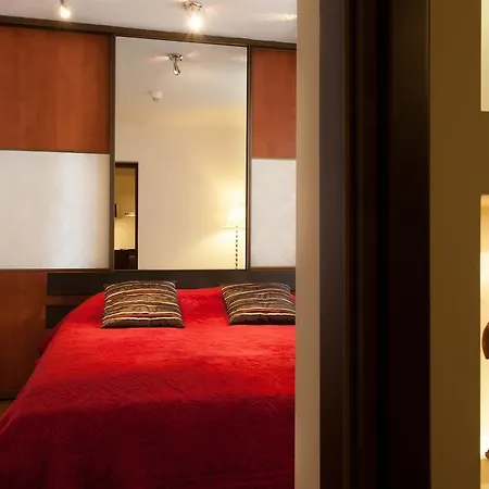 Sodispar Luxury Old Town Apartament