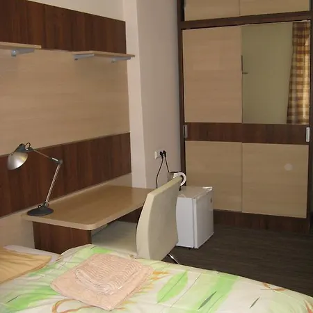 Hostel Dom Studencki Akademia Muzyczna *