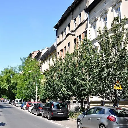 Aparthotel Angel House 3*