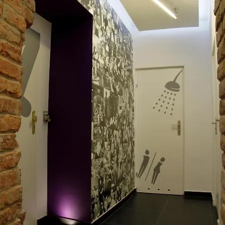 Hostal Greg&tom Party Cracovia