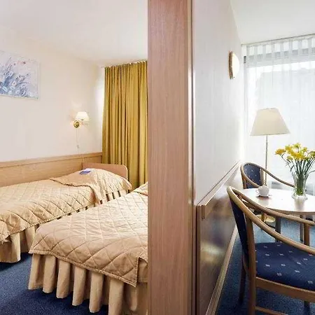 Orbis Hotel 3*