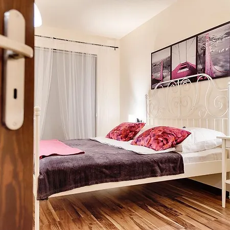 Palace - Prestige Daire Krakow