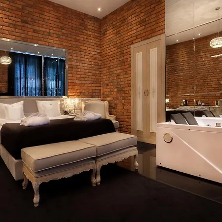 Hotel Betmanowska Main Square Adults Only