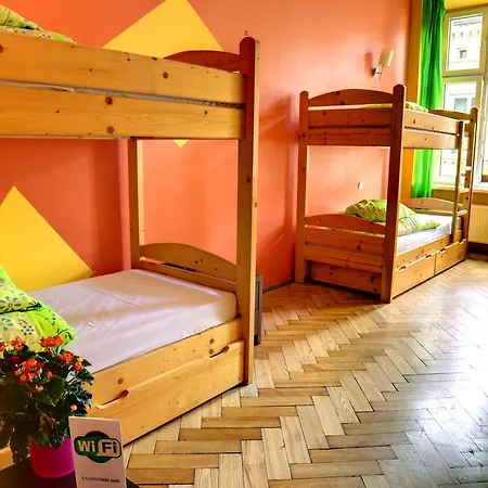 Hostel Tutti Frutti *