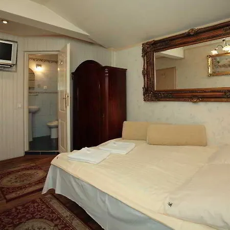 Florian Budget Krakow