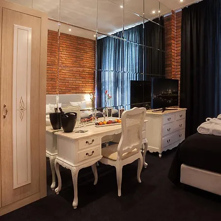 Hotel Betmanowska Main Square Adults Only 4*