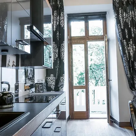 Leonardo 2 Apartment *