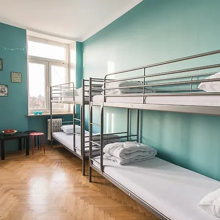 Hostel Bubble