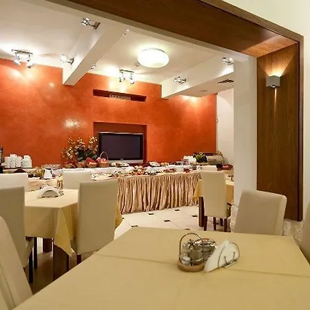 Kazimierz Ii Otel 3*