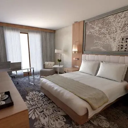 Doubletree By Hilton Hotel&convention Center Hotel 4*