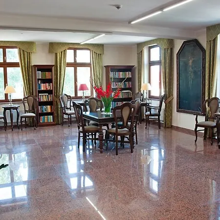 Hotel Domus Mater Cracovia