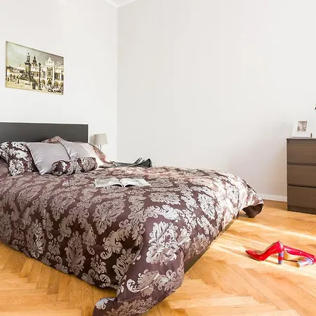 World Apartment