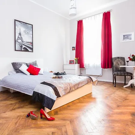 Apartment World *