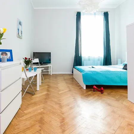 World Apartment *