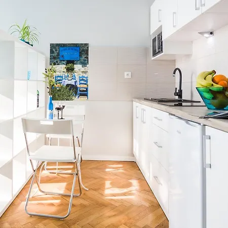Apartment World
