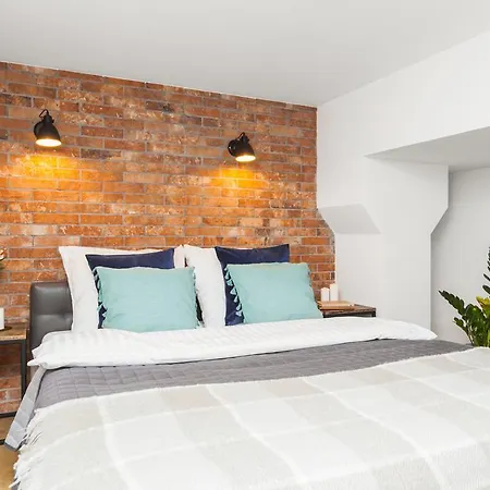 Lofts Cracow - Center Apartament *